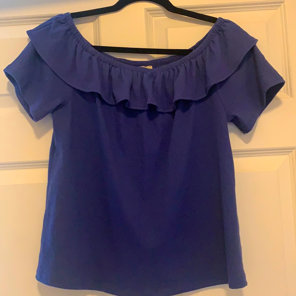NWT super cute top!